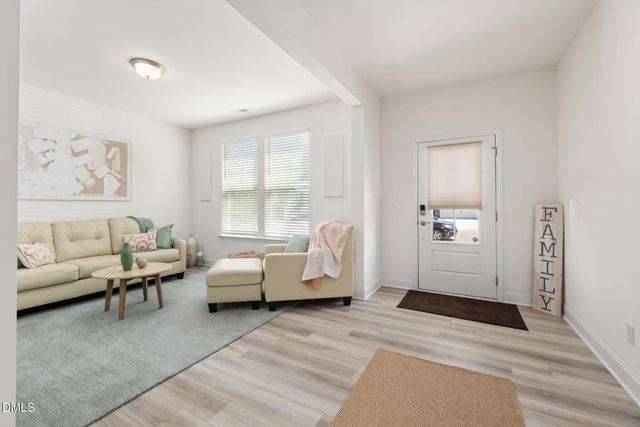 1273 Sidney Creek Drive, Zebulon, NC 27597