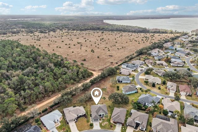 5279 INDIAN OCEAN LOOP, Tavares, FL 32778