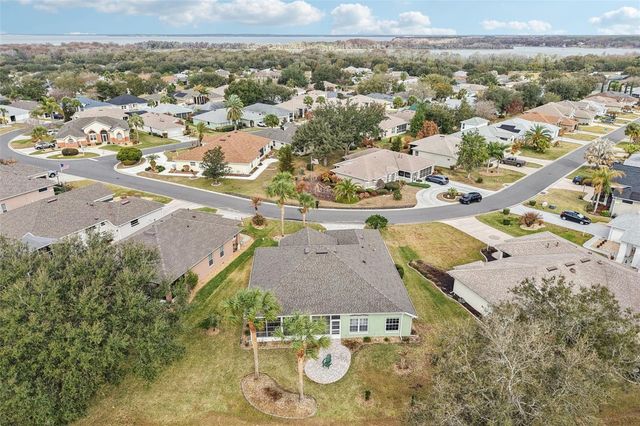 5279 INDIAN OCEAN LOOP, Tavares, FL 32778