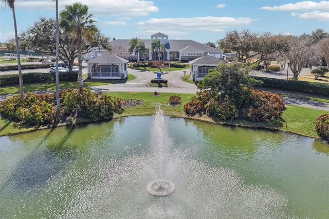 5279 INDIAN OCEAN LOOP, Tavares, FL 32778