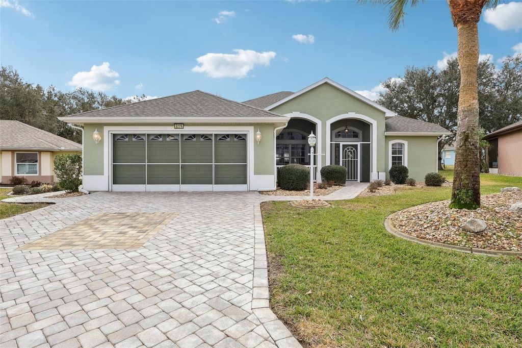 5279 INDIAN OCEAN LOOP, Tavares, FL 32778