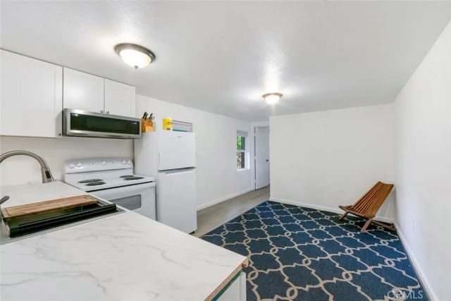 24622 Bernard, Crestline, CA 92325