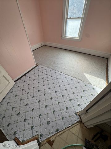 133 Parkway Street, Struthers, OH 44471