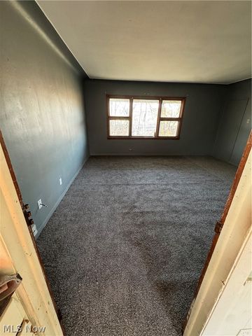 133 Parkway Street, Struthers, OH 44471