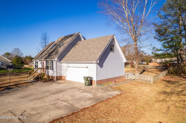 111 Smith Drive, Camden, NC 27921