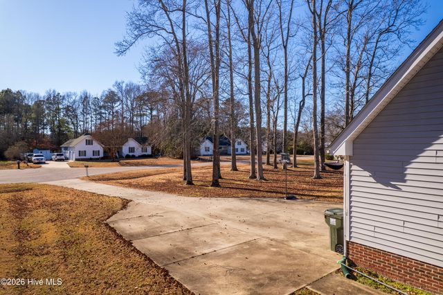 111 Smith Drive, Camden, NC 27921