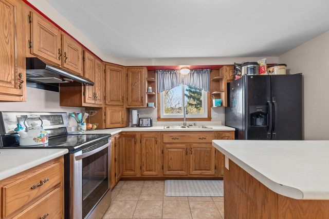 2530 BARBARA AVENUE, Appleton, WI 54915