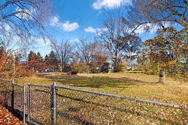 2530 BARBARA AVENUE, Appleton, WI 54915