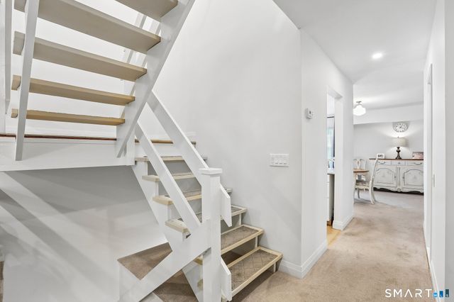 9 Lawson Lane 9, Ridgefield, CT 06877