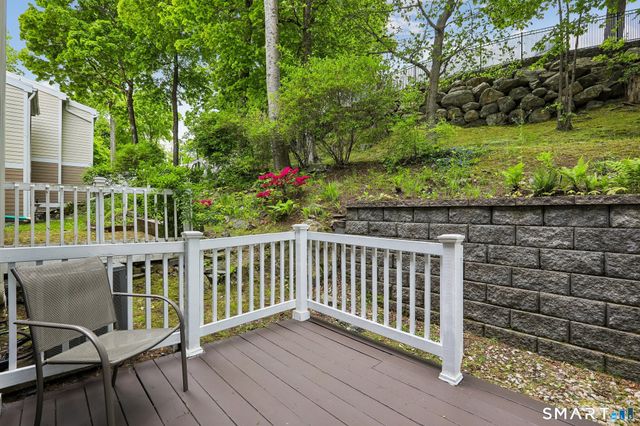 9 Lawson Lane 9, Ridgefield, CT 06877