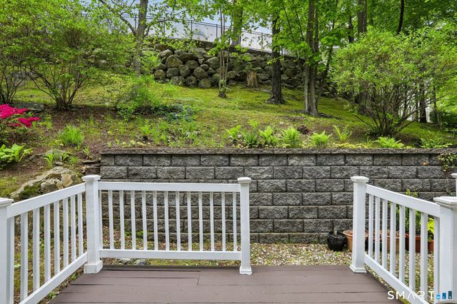 9 Lawson Lane 9, Ridgefield, CT 06877