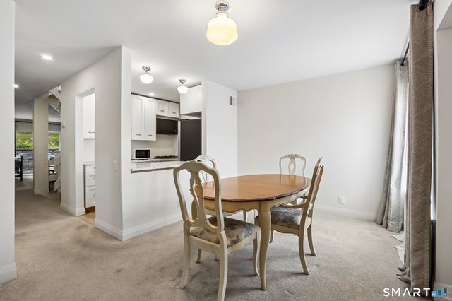 9 Lawson Lane 9, Ridgefield, CT 06877