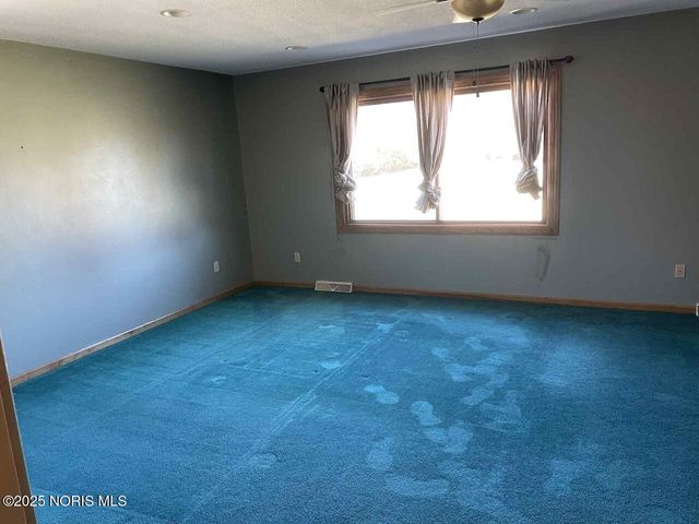 20240 W Portage River South Road, Woodville, OH 43469