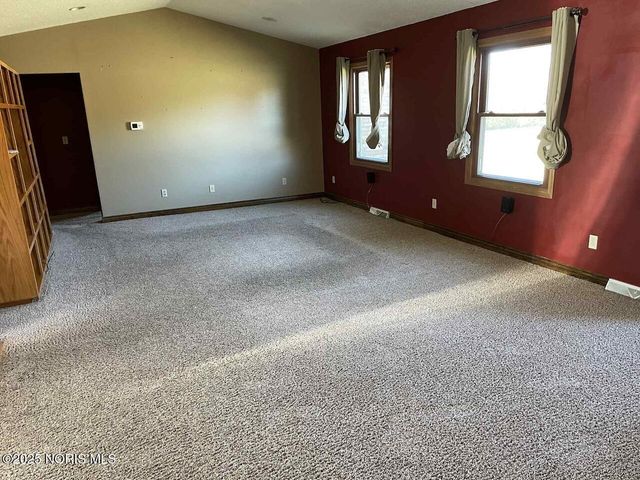 20240 W Portage River South Road, Woodville, OH 43469