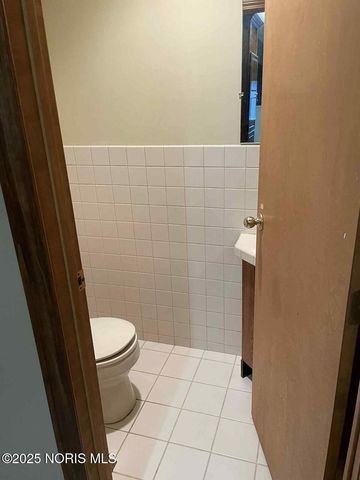 20240 W Portage River South Road, Woodville, OH 43469