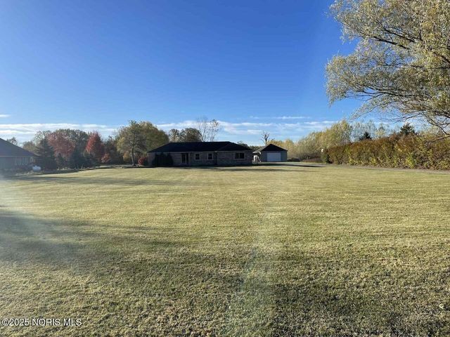 20240 W Portage River South Road, Woodville, OH 43469