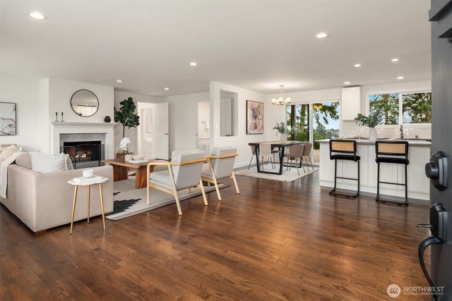 3128 N Claremont Place, Tacoma, WA 98407