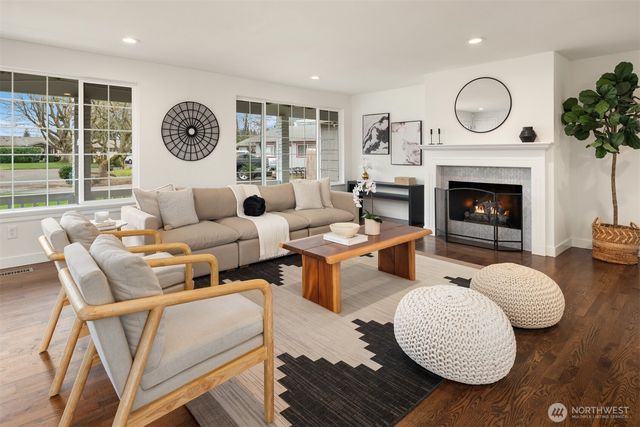 3128 N Claremont Place, Tacoma, WA 98407