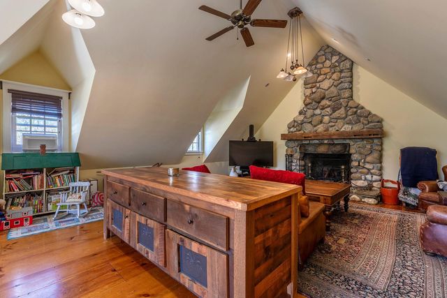 3039 Route 30, Dorset, VT 05251