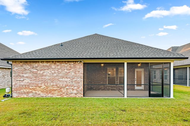 232 W Tweet Street, Freeport, FL 32439