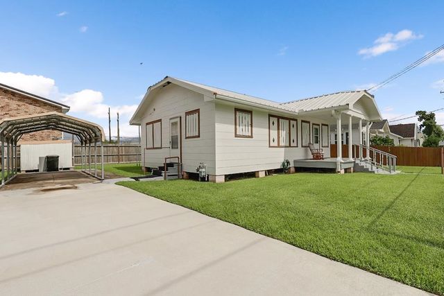 913 Liberty St, Houma, LA 70360