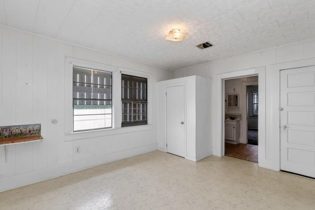 913 Liberty St, Houma, LA 70360