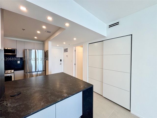 2829 Indian Creek Dr 604, Miami Beach, FL 33140