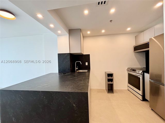 2829 Indian Creek Dr 604, Miami Beach, FL 33140