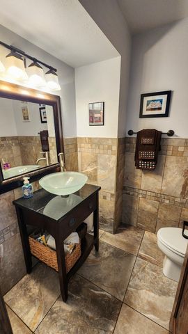 1937 19th Street S, Fargo, ND 58103