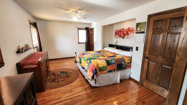 1937 19th Street S, Fargo, ND 58103