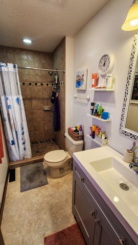 1937 19th Street S, Fargo, ND 58103