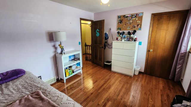 1937 19th Street S, Fargo, ND 58103