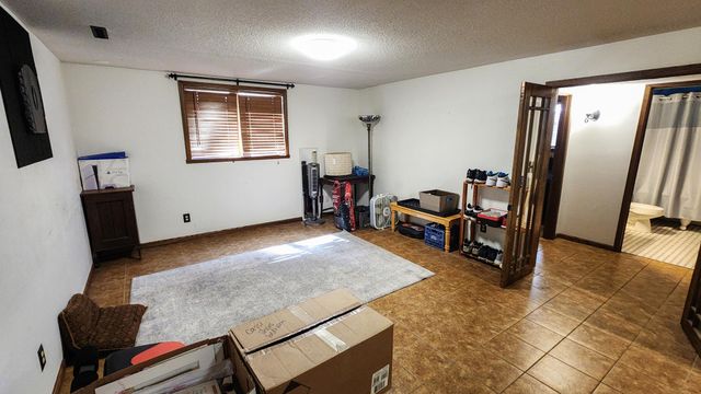 1937 19th Street S, Fargo, ND 58103