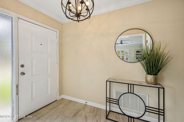 4140 LEXINGTON Avenue, Jacksonville, FL 32210
