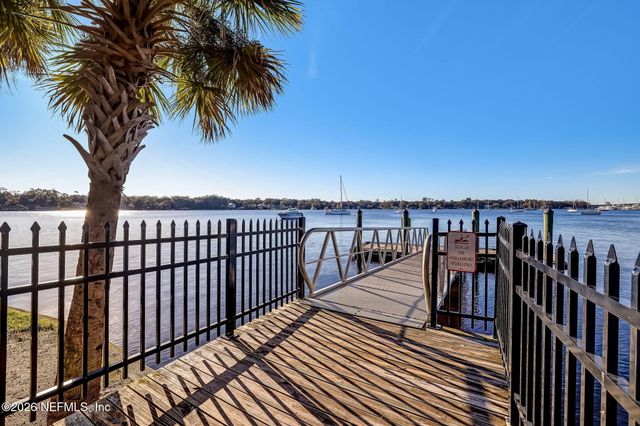 4140 LEXINGTON Avenue, Jacksonville, FL 32210