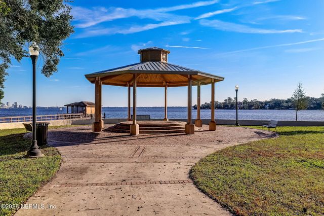 4140 LEXINGTON Avenue, Jacksonville, FL 32210