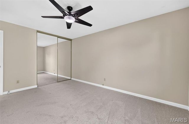 308 W Sunny Hill Boulevard, St Peters, MO 63376