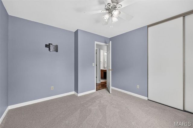 308 W Sunny Hill Boulevard, St Peters, MO 63376