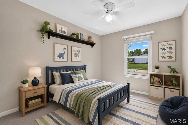 308 W Sunny Hill Boulevard, St Peters, MO 63376