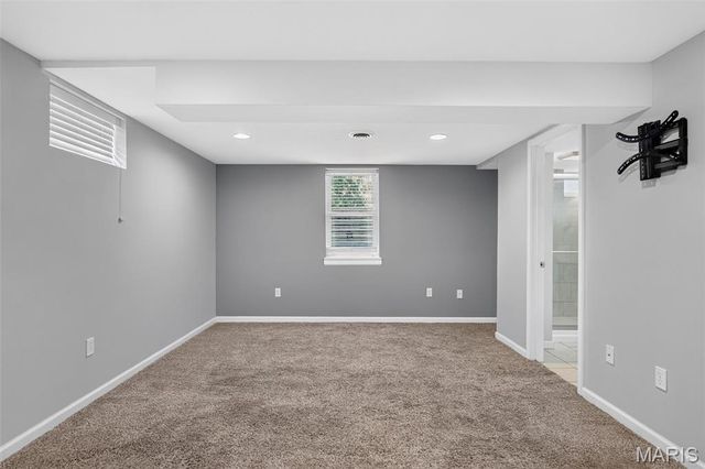 308 W Sunny Hill Boulevard, St Peters, MO 63376