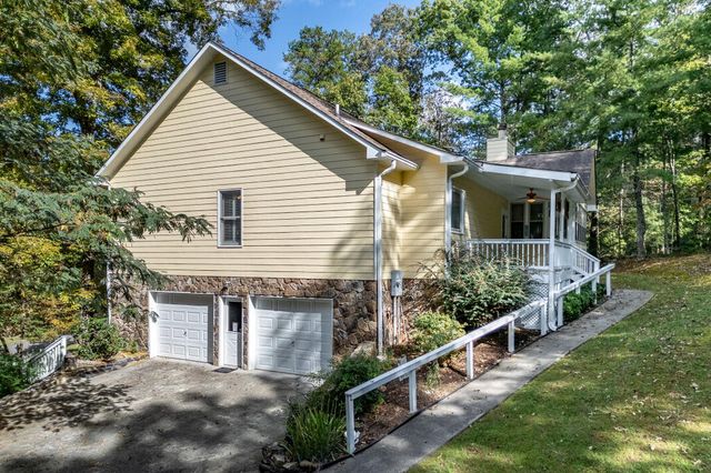 409 Owensby Mill Drive, Ellijay, GA 30536