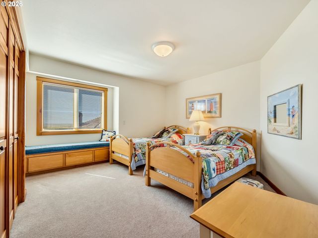 4810 HIGH RIDGE Rd, Gearhart, OR 97138