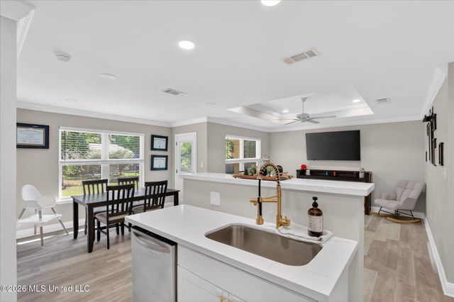 1412 Spruce Street, Ocean Springs, MS 39564