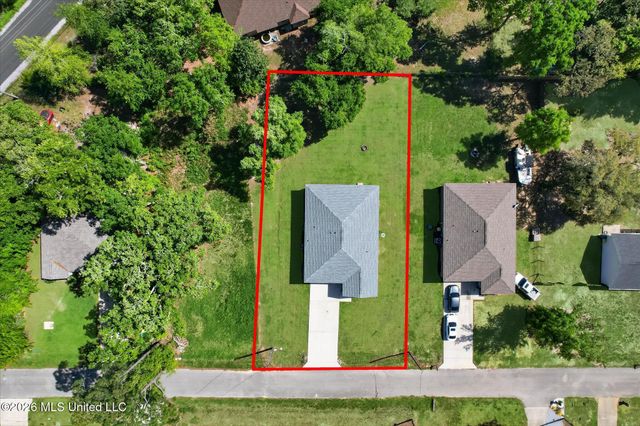 1412 Spruce Street, Ocean Springs, MS 39564