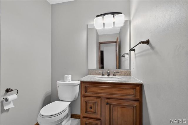 2546 Willow Knoll Drive, St Louis, MO 63129