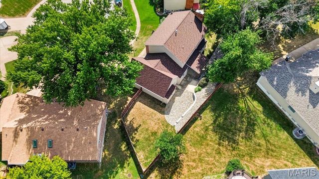 2546 Willow Knoll Drive, St Louis, MO 63129
