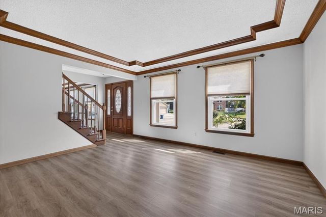 2546 Willow Knoll Drive, St Louis, MO 63129