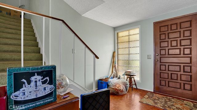 2735 San Juan Lane, Costa Mesa, CA 92626