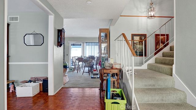 2735 San Juan Lane, Costa Mesa, CA 92626