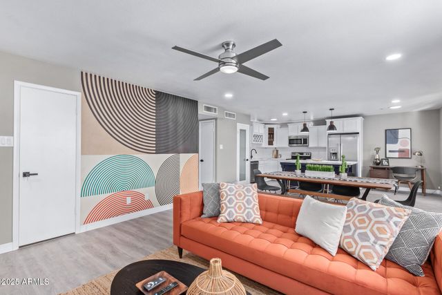 1601 E FREMONT Drive, Tempe, AZ 85282